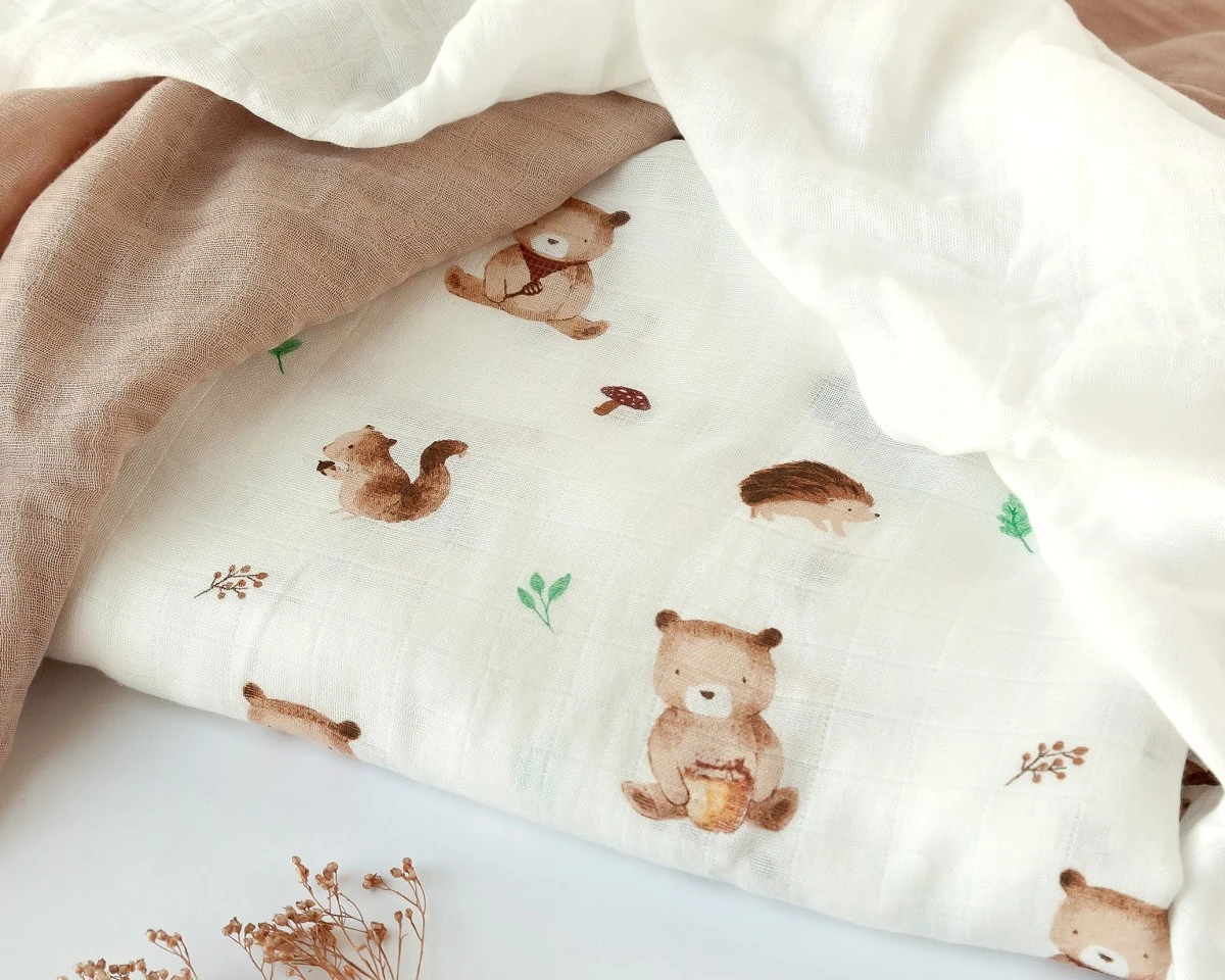 set-3-muselinas-osos-marron-y-blanco-70x70cm (1)