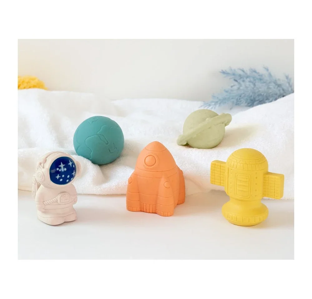 Set de 5 Juguetes Espaciales Antimoho para el Baño