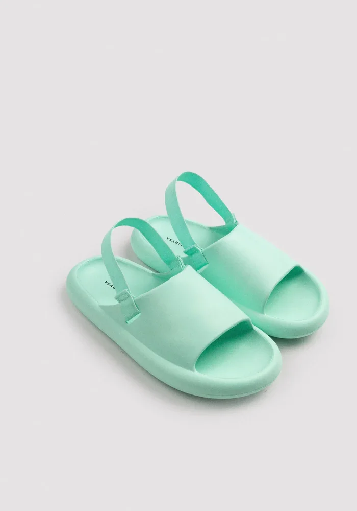 Chanclas Infantiles con Elástico Verde- Ysabel Mora