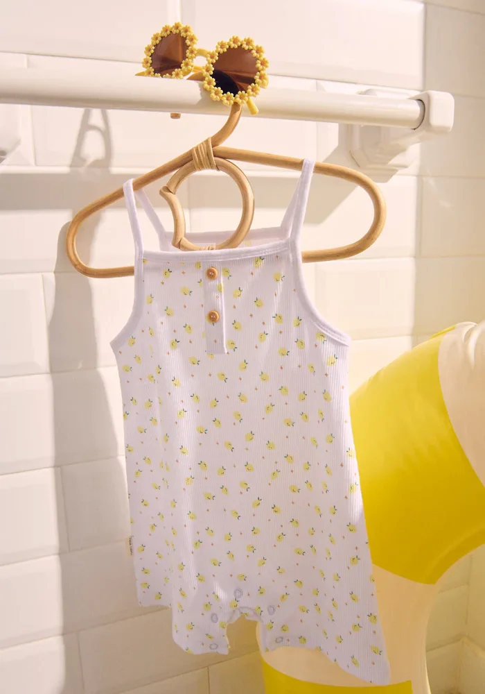 Peto bebé Tirantes estampado limones - Ysabel Mora